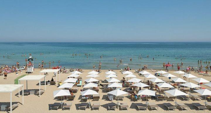 Faro Sul Mare Luxury Apartment - Zona Fiera Bari Exterior foto